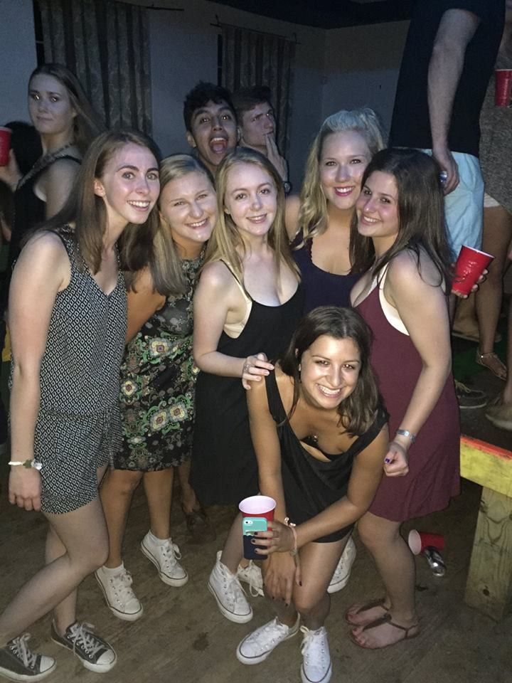 Frat Party Girls